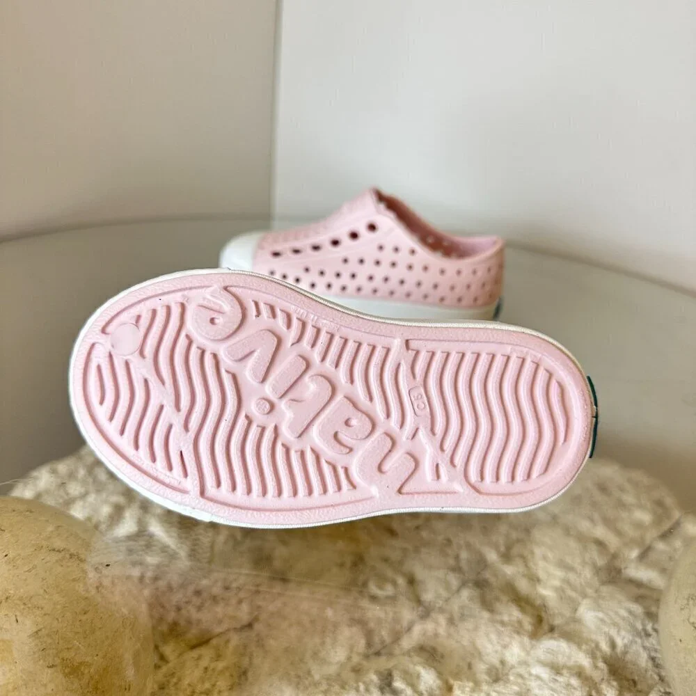 NATIVE Shoes Kids' Jefferson Water Friendly Slip-On Sneaker in Milk Pink